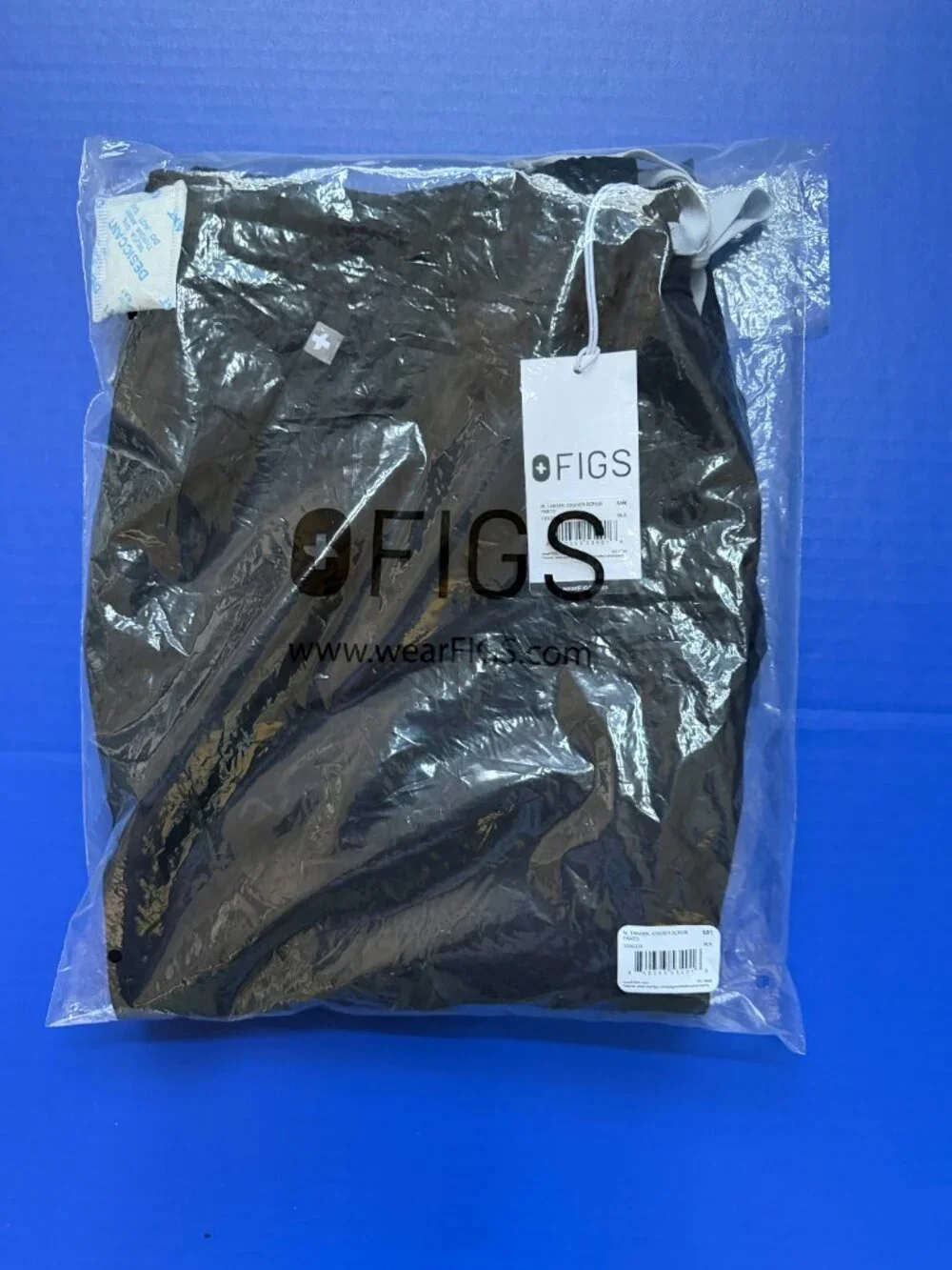 Figs Scrub Set Mens Size M Black New (Leon 3-Pocket Top + Tansen Jogger Pants)